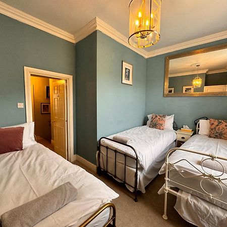The Pickwick House 2 Bedroom Free Parking Bath Zewnętrze zdjęcie